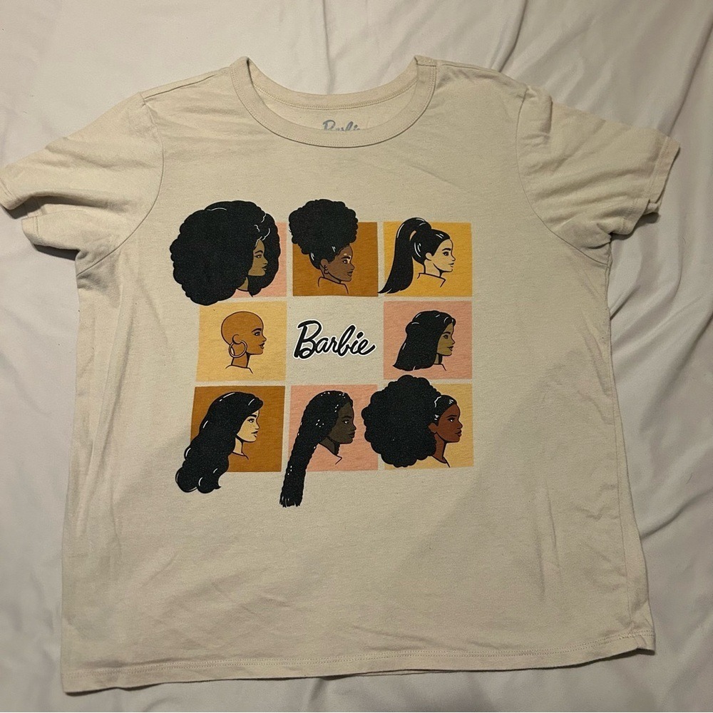 Barbie Diversity Tee | Size L | Hybrid | Empowering Graphic T-Shirt‎
